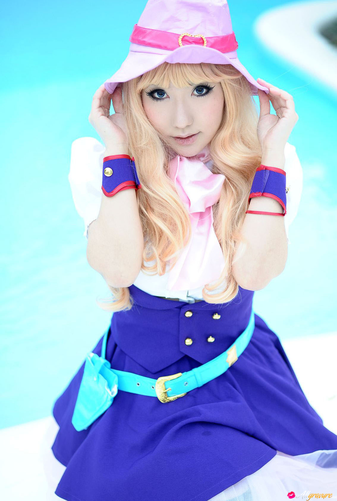 [allgravure][10-17] love